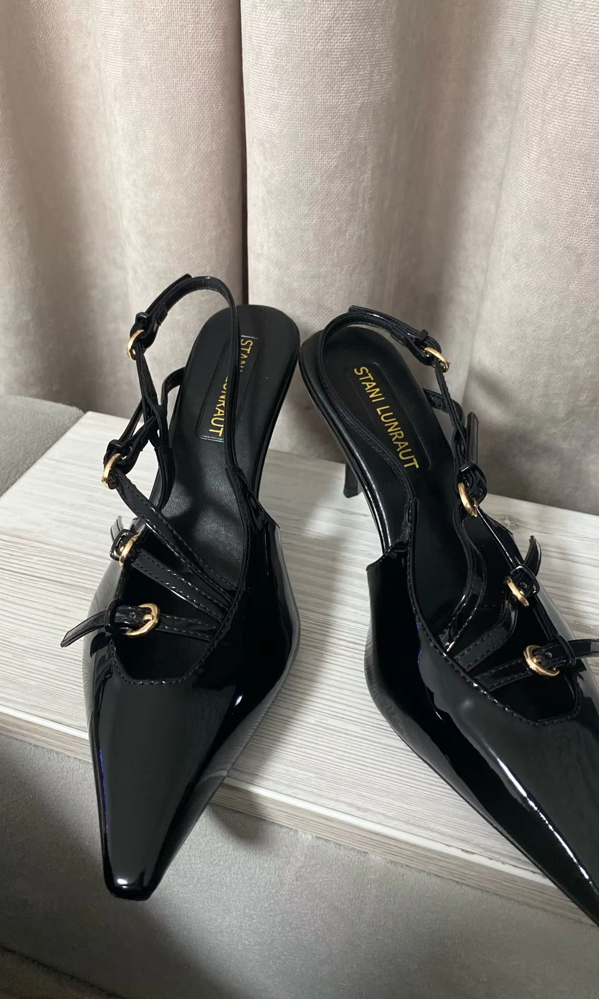 EMILIA Sling Back