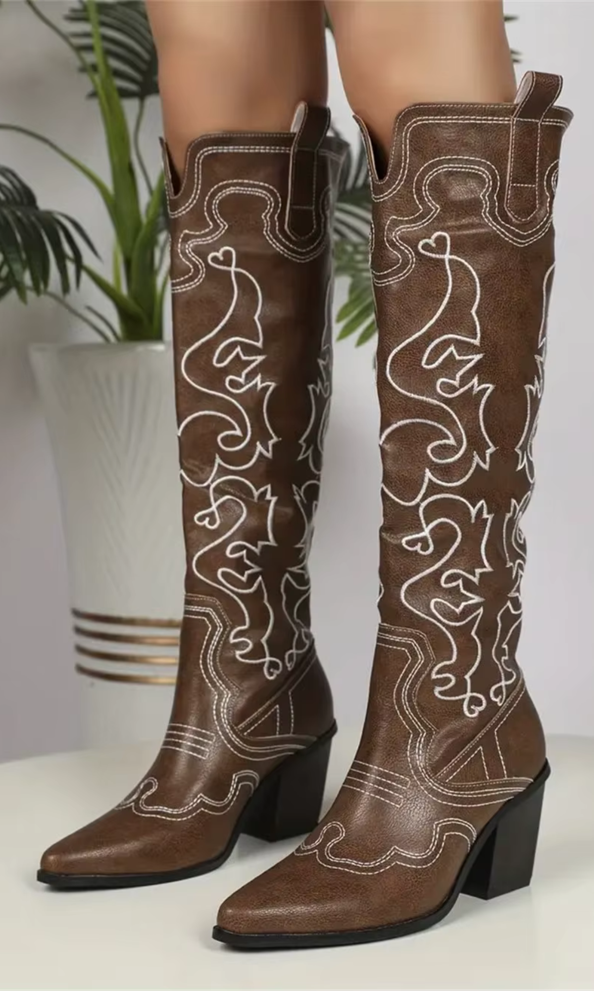 AMY: Trendige Cowboy-Boots Knee-High